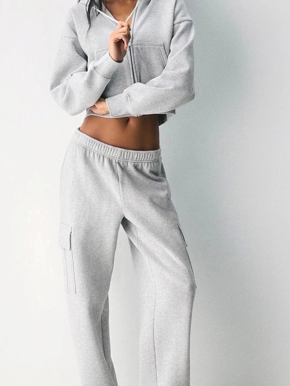 Aritzia Cozy Sweatfleece Mega Cargoโข Sweatpant Cargo Sweatpant Gray Large